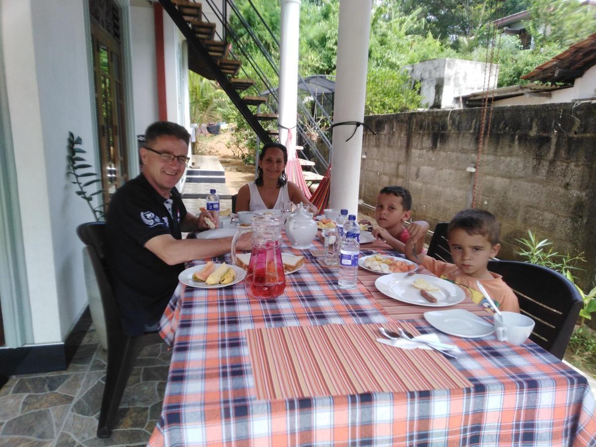 Janu Homestay Tangalle Exterior foto